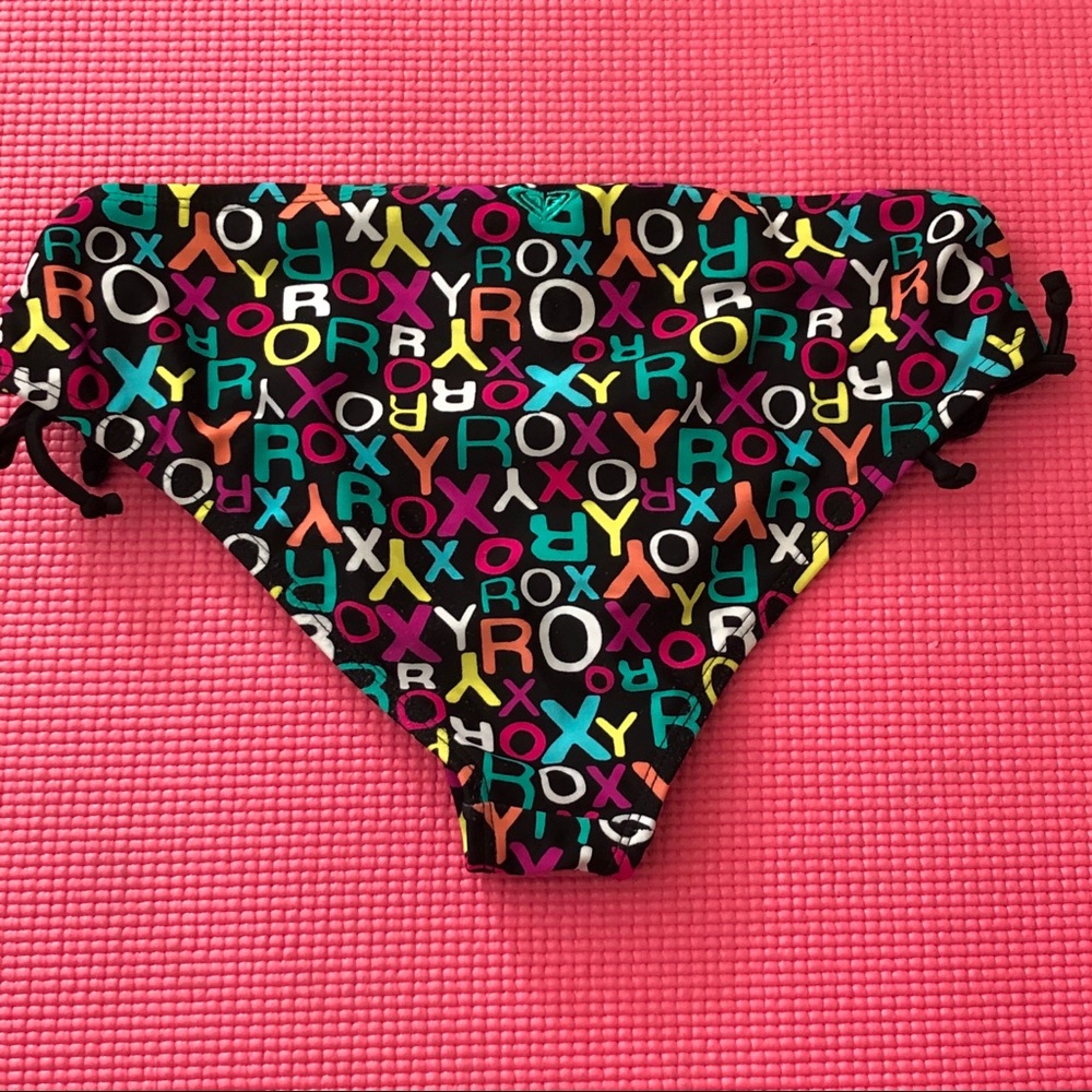 Girls Roxy Bikini - Picture 3 of 6